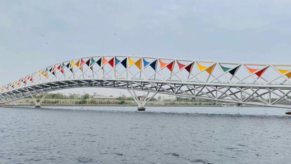 Discover The Latest Attraction On The Sabarmati Riverfront: Atal Bridge