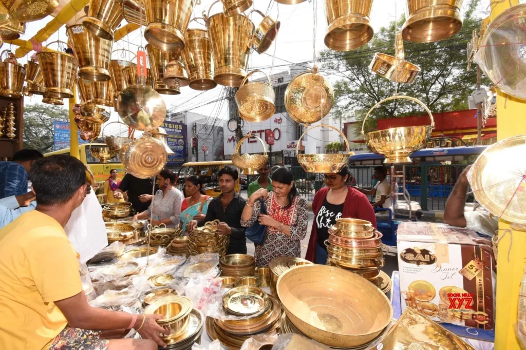 Shopping on Dhanteras in Ahmedabad
