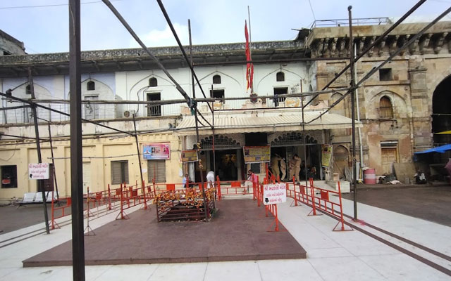 Bhadrakali-Mandir-Ahmedabad2